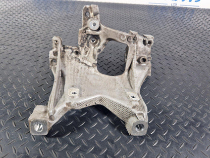 16-19 AUDI A4 B9 GENUINE FRONT LEFT N/S SUBFRAME MOUNT BRACKET 8W0399295E