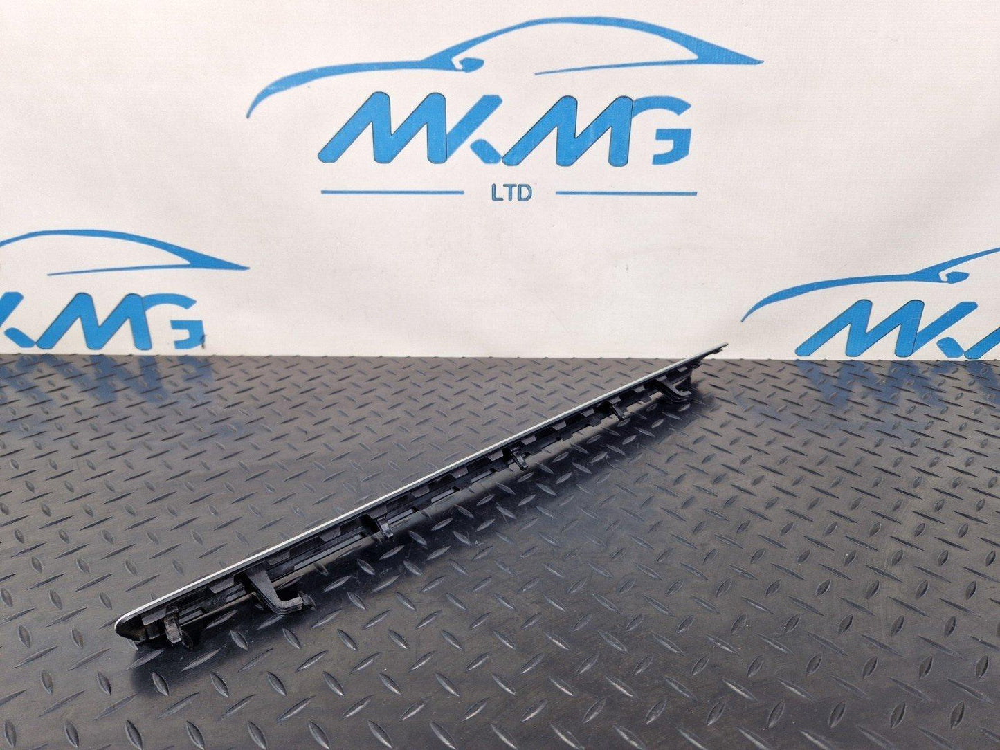 12-17 AUDI S5 CONVERTIBLE SIDE FRONT INTERIOR DOOR MOLDING TRIM 8T0867410