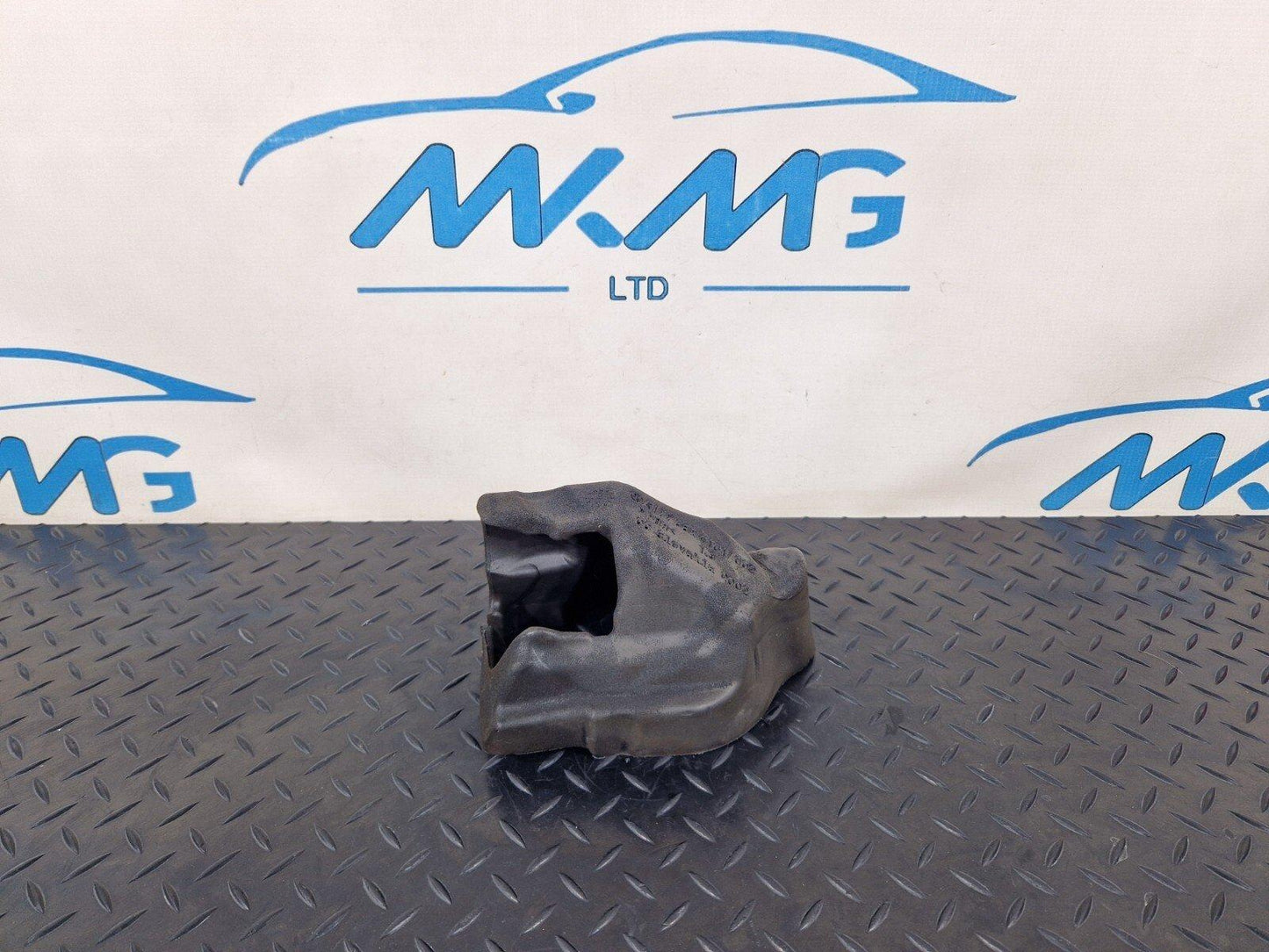 19-ON MERCEDES BENZ A CLASS W177 RIGHT UPPER DAMPING A1776824101