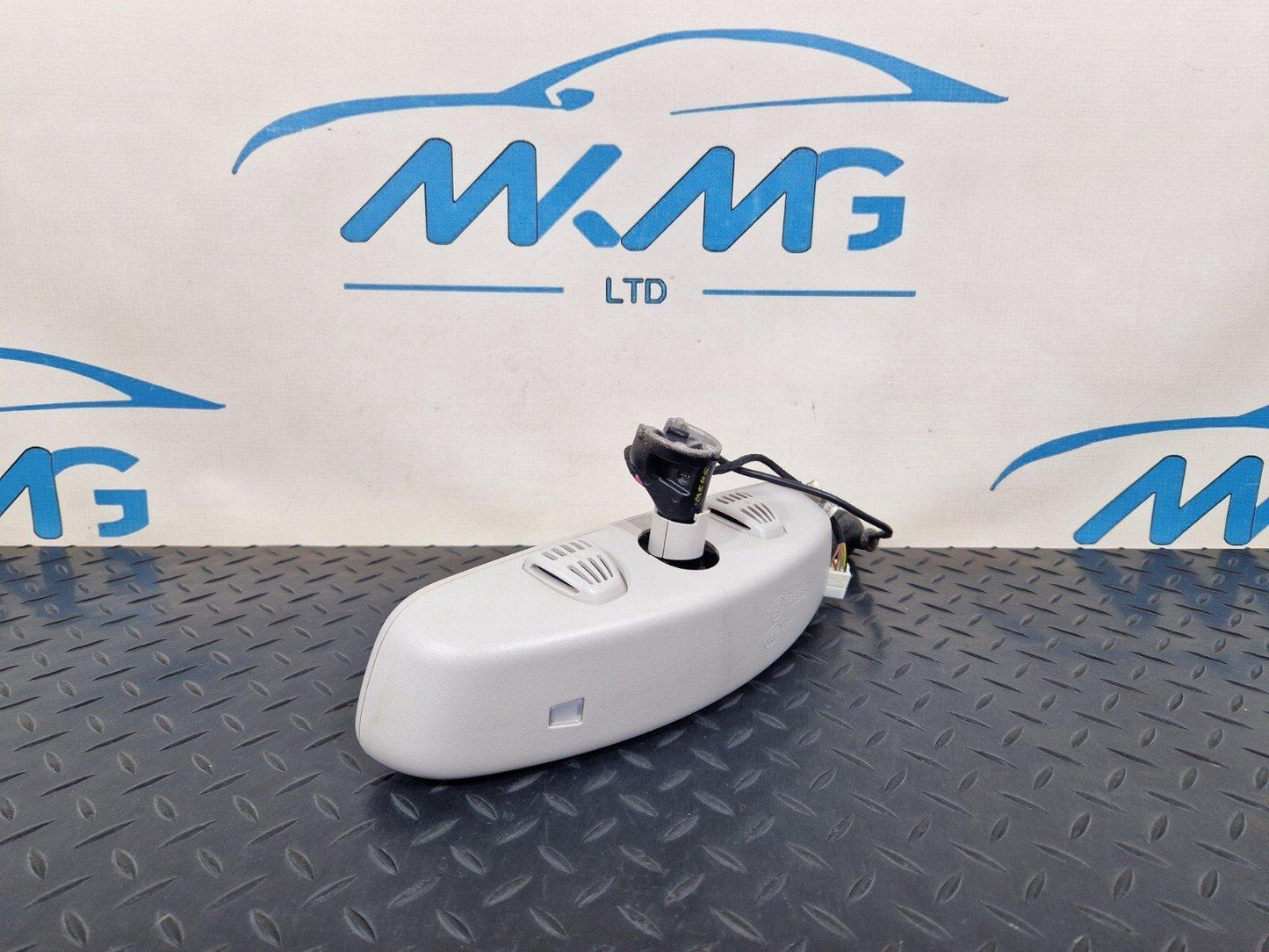 14-21 MERCEDES BENZ C200d W205 GENUINE OEM INTERIOR REAR VIEW MIRROR A2228100217
