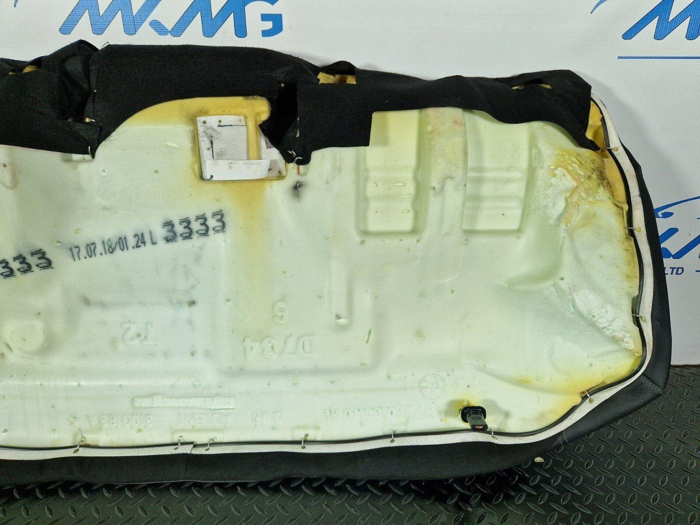18-ON MERCEDES BENZ A CLASS W177 REAR SEAT SET BENCH A1779201801