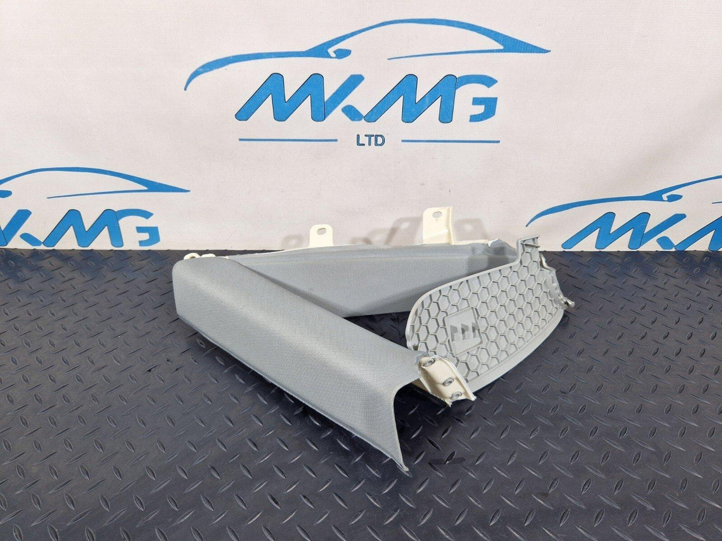 15-18 AUDI A7 4G GENUINE OEM REAR RIGHT SIDE C PILLAR GREY TRIM COVER 4G8867288
