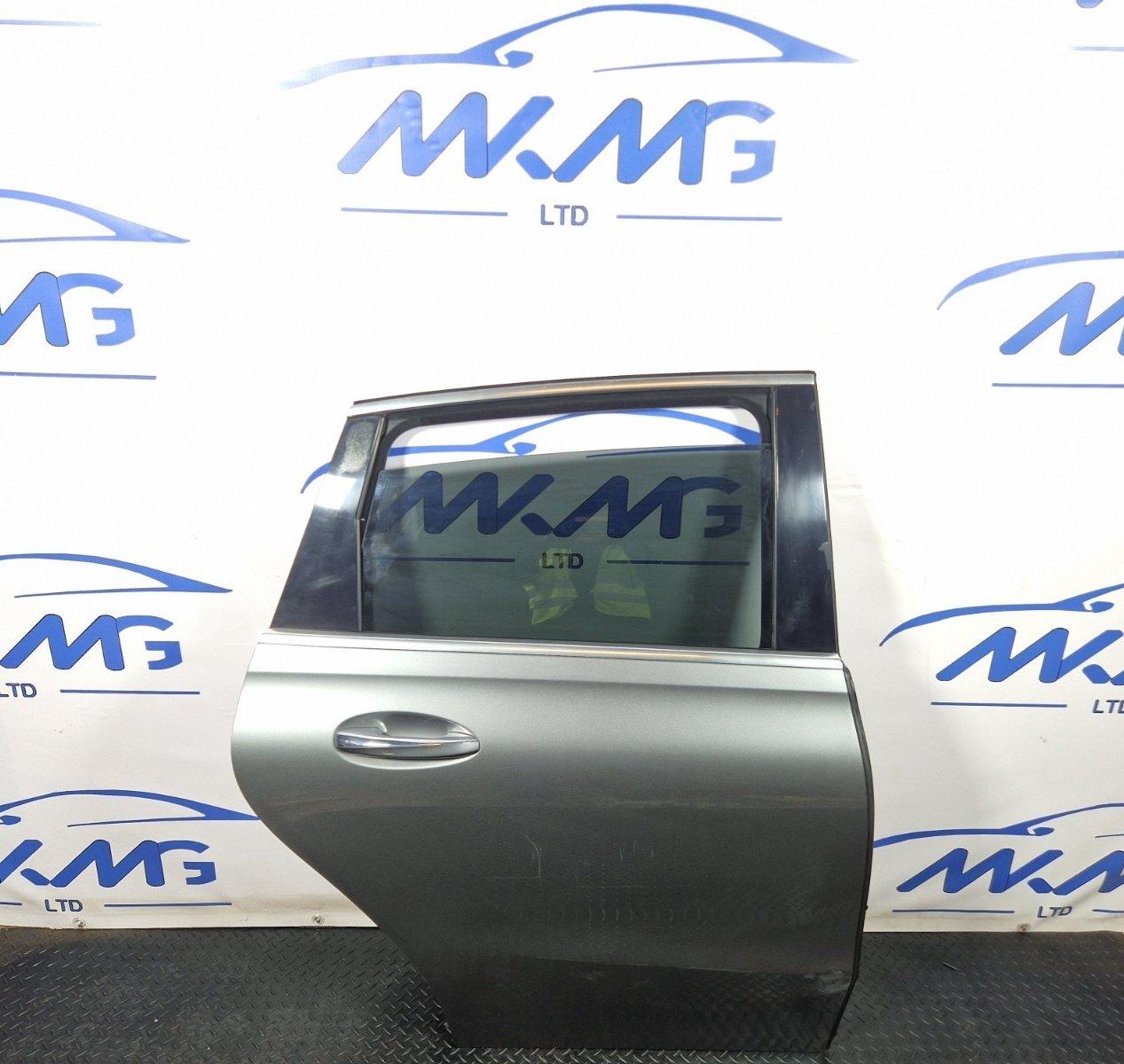 19-ON MERCEDES BENZ B CLASS W247 REAR RIGHT O/S/R COMPLETE DOOR IN GREY 787