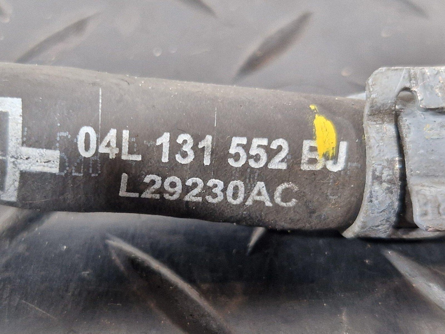16-19 AUDI A4 B9 2.0 DIESEL FUEL RETURN PIPE HOSE 04L131552BJ
