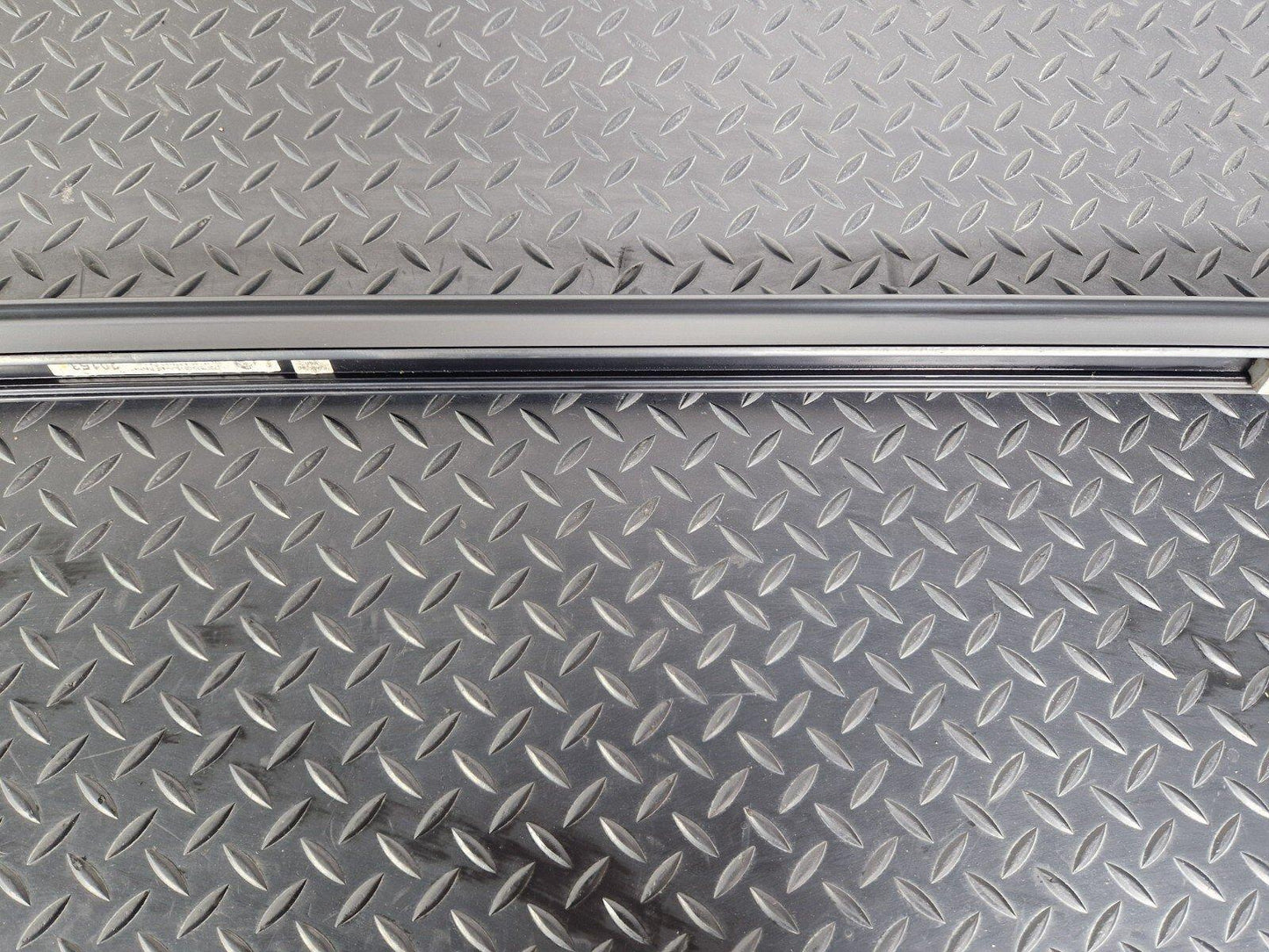 12-18 BMW 3 SERIES F30 F31 LCI BLACK ROOF RAIL RIGHT SIDE 7277630