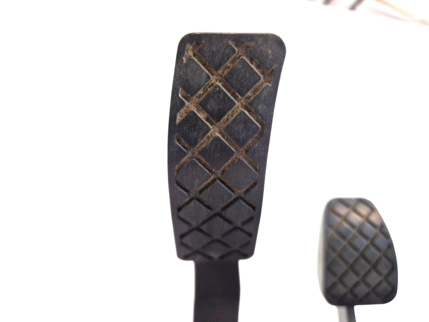 2016 AUDI A4 ACCELERATOR BREAK PEDAL BOX 8W1723523