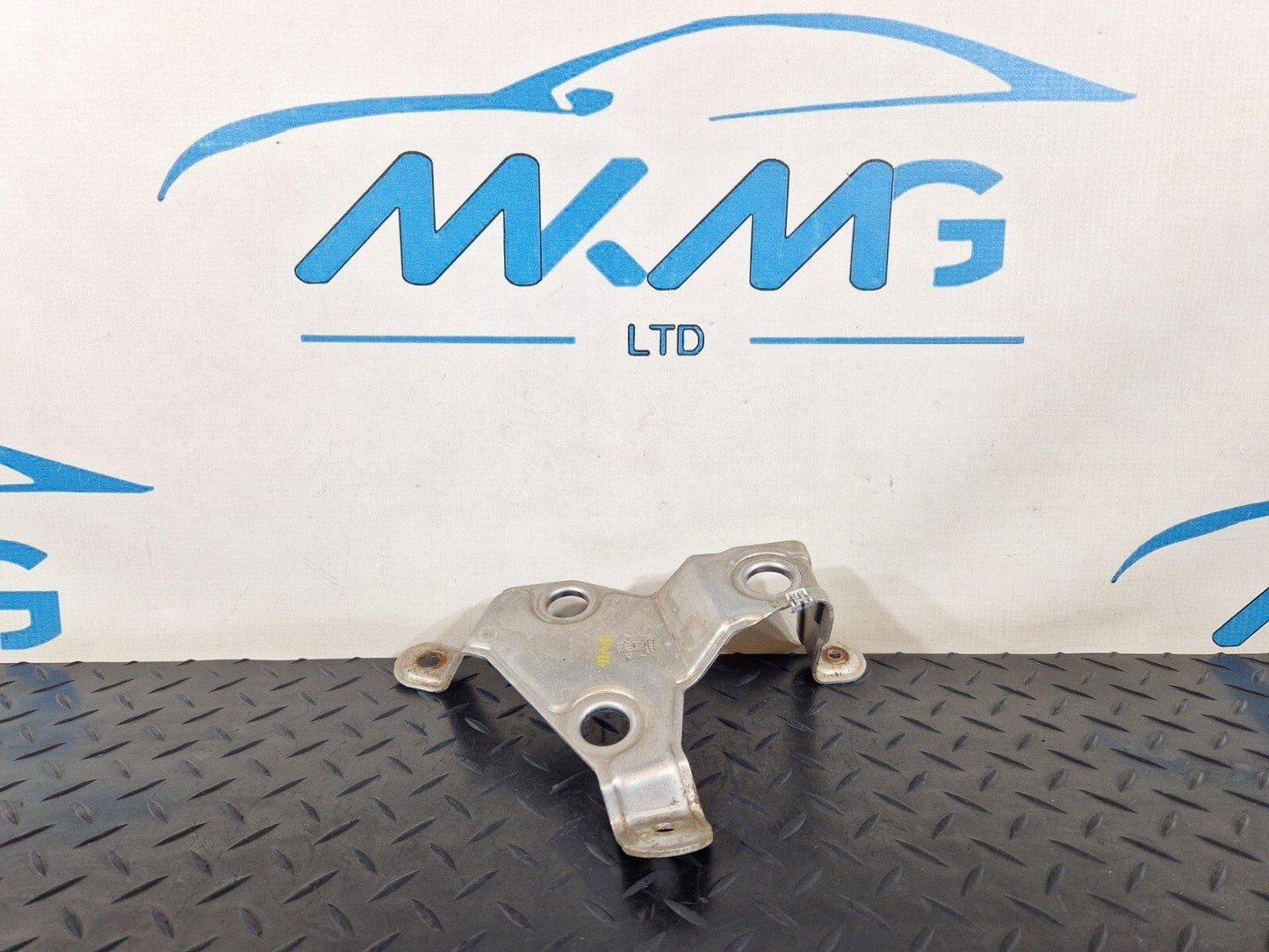 10-17 AUDI A8 4H ABS PUMP MOUNT BRACKET HOLDER 4H2614125