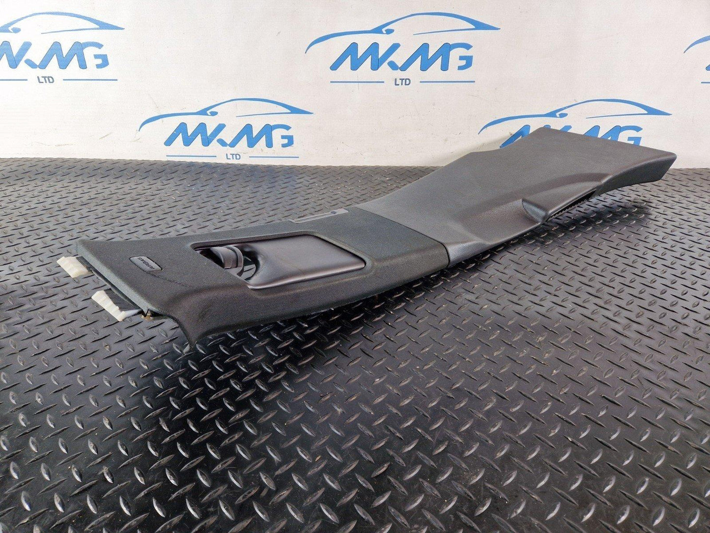 10-15 AUDI Q7 4L GENUINE RIGHT SIDE B PILLAR TRIM COVER 4L0819724