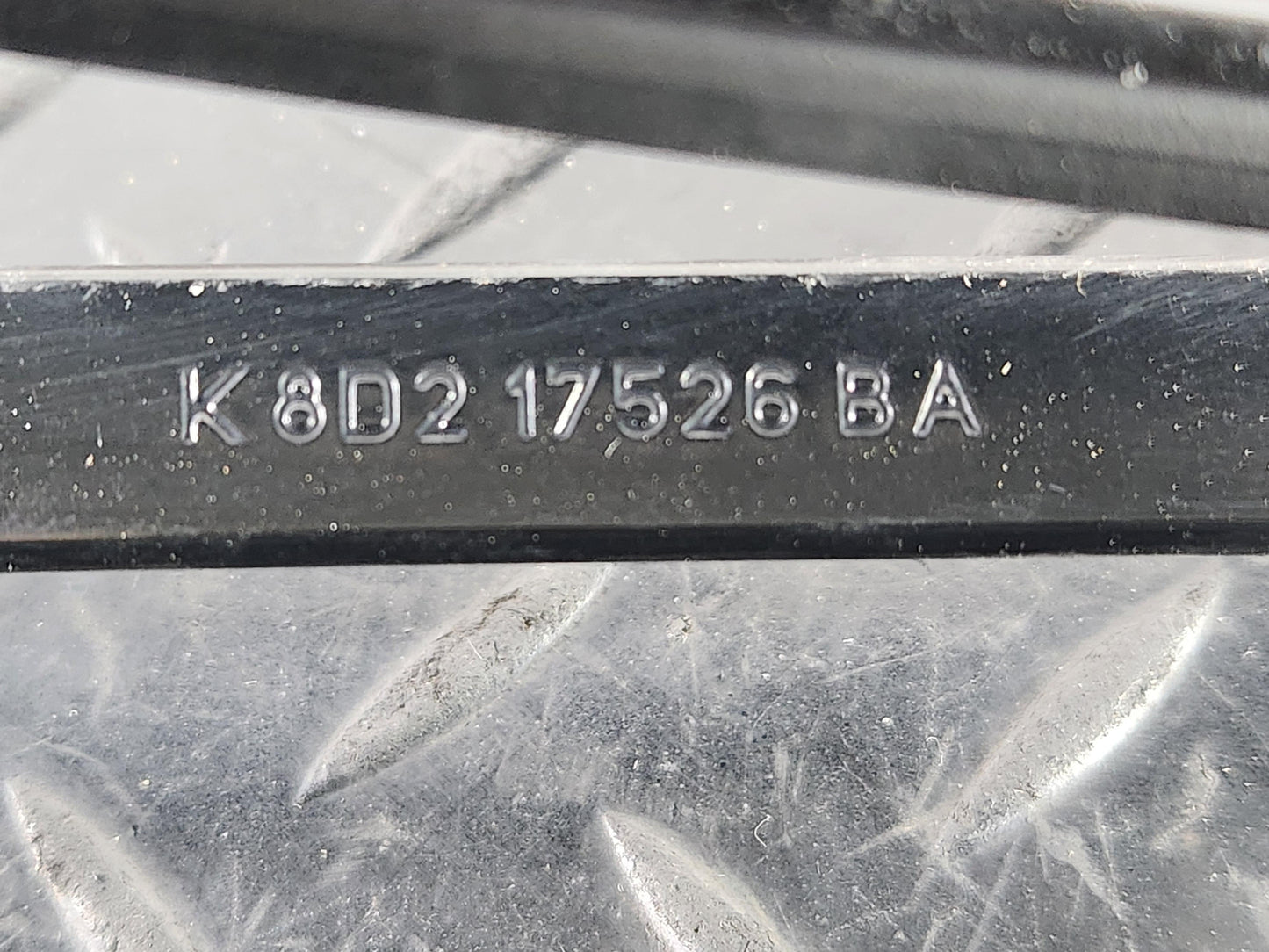 Range Rover Evoque L551 Front Left N/S Side Wiper Arm & Blade K8D217526BA