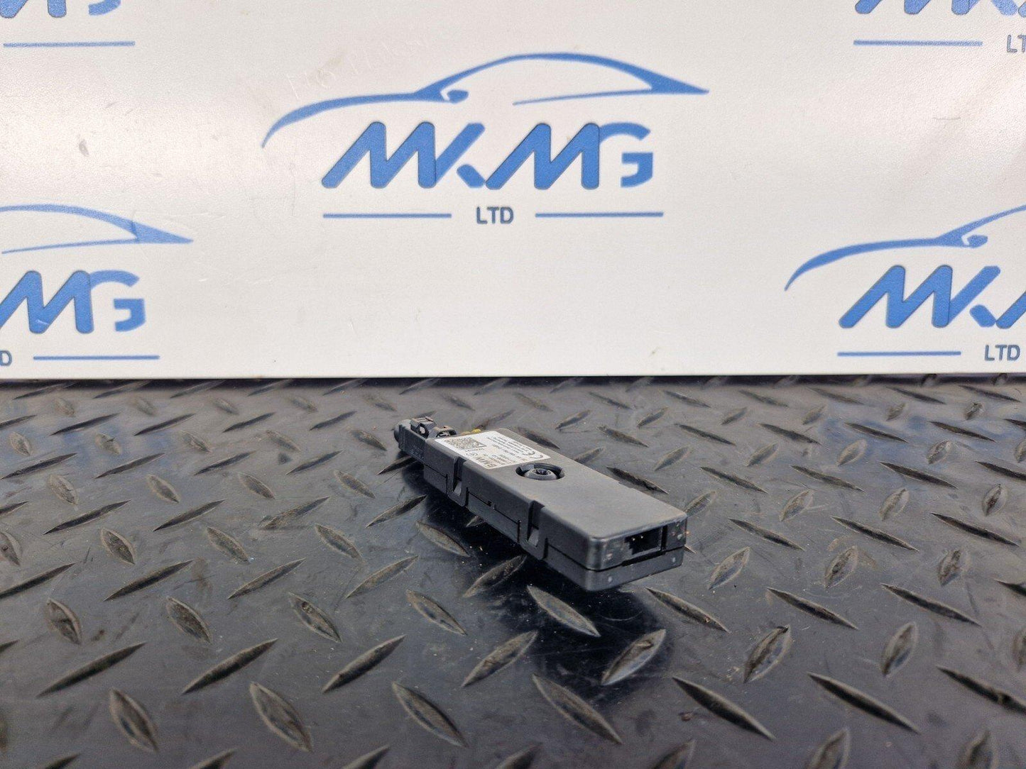20-ON BMW 2 SERIES GRAN COUPE M-SPORT F44 ANTENNA AMPLIFIER MODULE 8795939