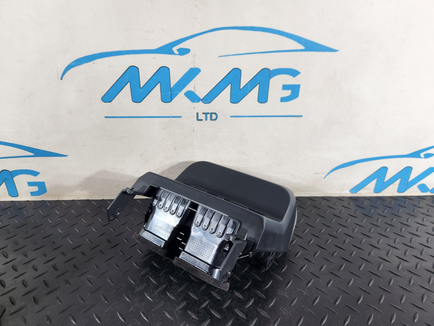Land Rover Range Rover Evoque L551 Rear Centre Console Vents Trim K8D2-67448-A