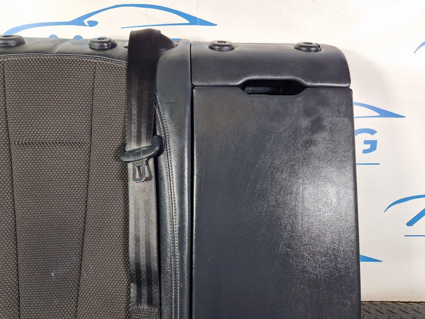 16-19 AUDI A4 B9 GENUINE REAR O/S DRIVERS SIDE HALF BLACK LEATHER BACKREST