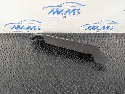 16-19 AUDI A4 B9 GENUINE REAR RIGHT O/S LEATHER SEAT BOLSTER CUSHION 8W085704C