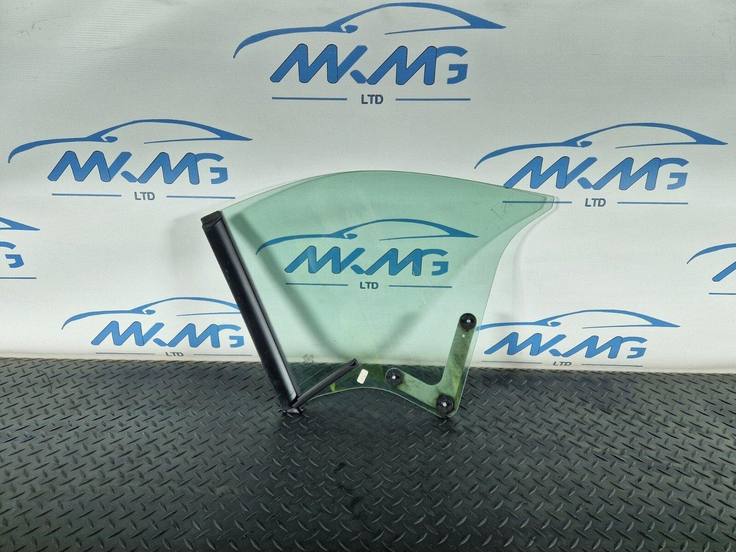 12-17 AUDI S5 CONVERTIBLE REAR RIGHT SIDE WINDOW GLASS 43R-00082 8P7845458