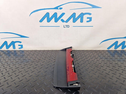10-17 AUDI A8 4H REAR CENTER 3RD BRAKE STOP LIGHT 4H0945097A