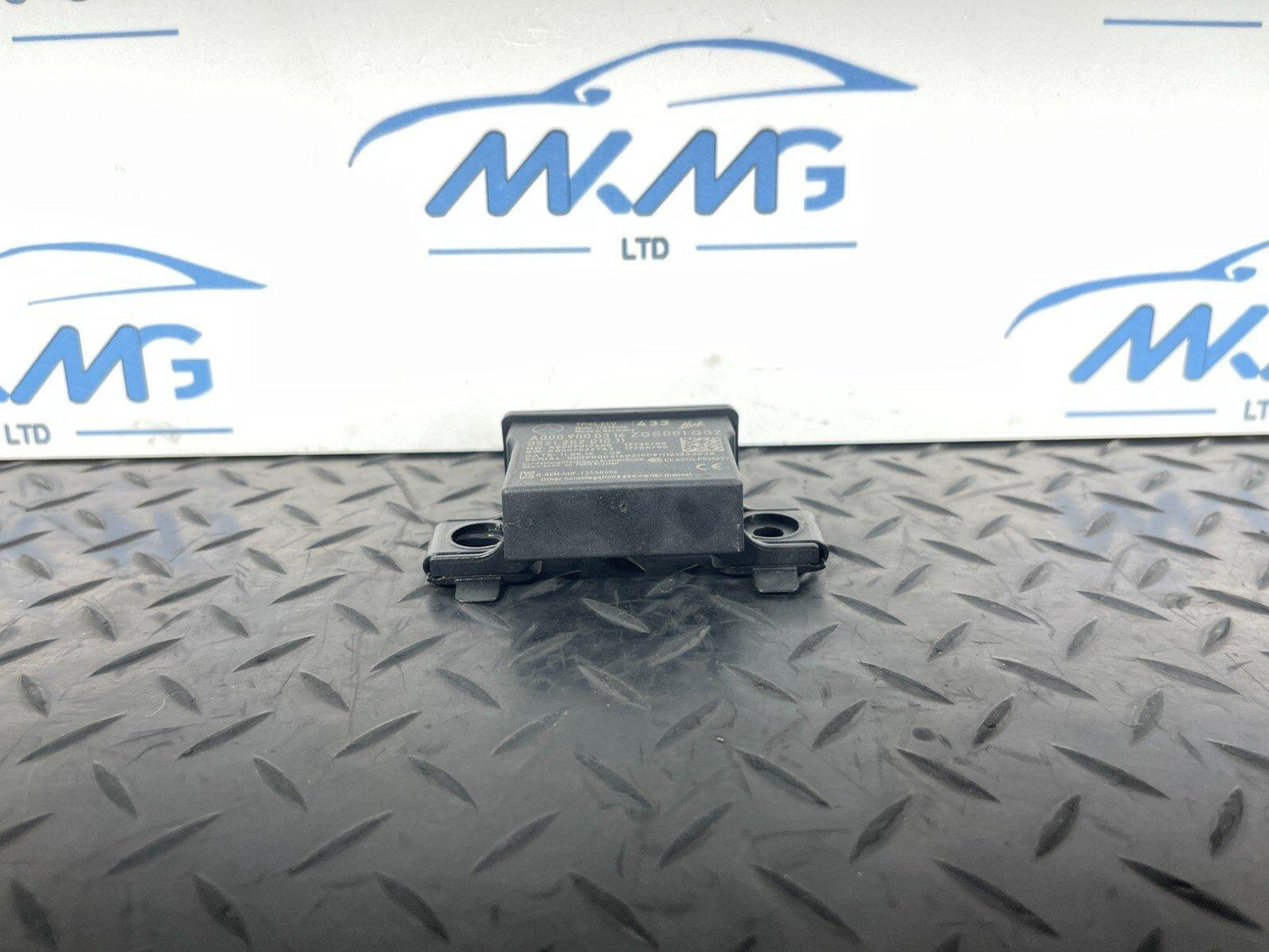 Mercedes W177 W247 Tyre Pressure Monitor Sensor Module Unit TPMS ECU A0009000316
