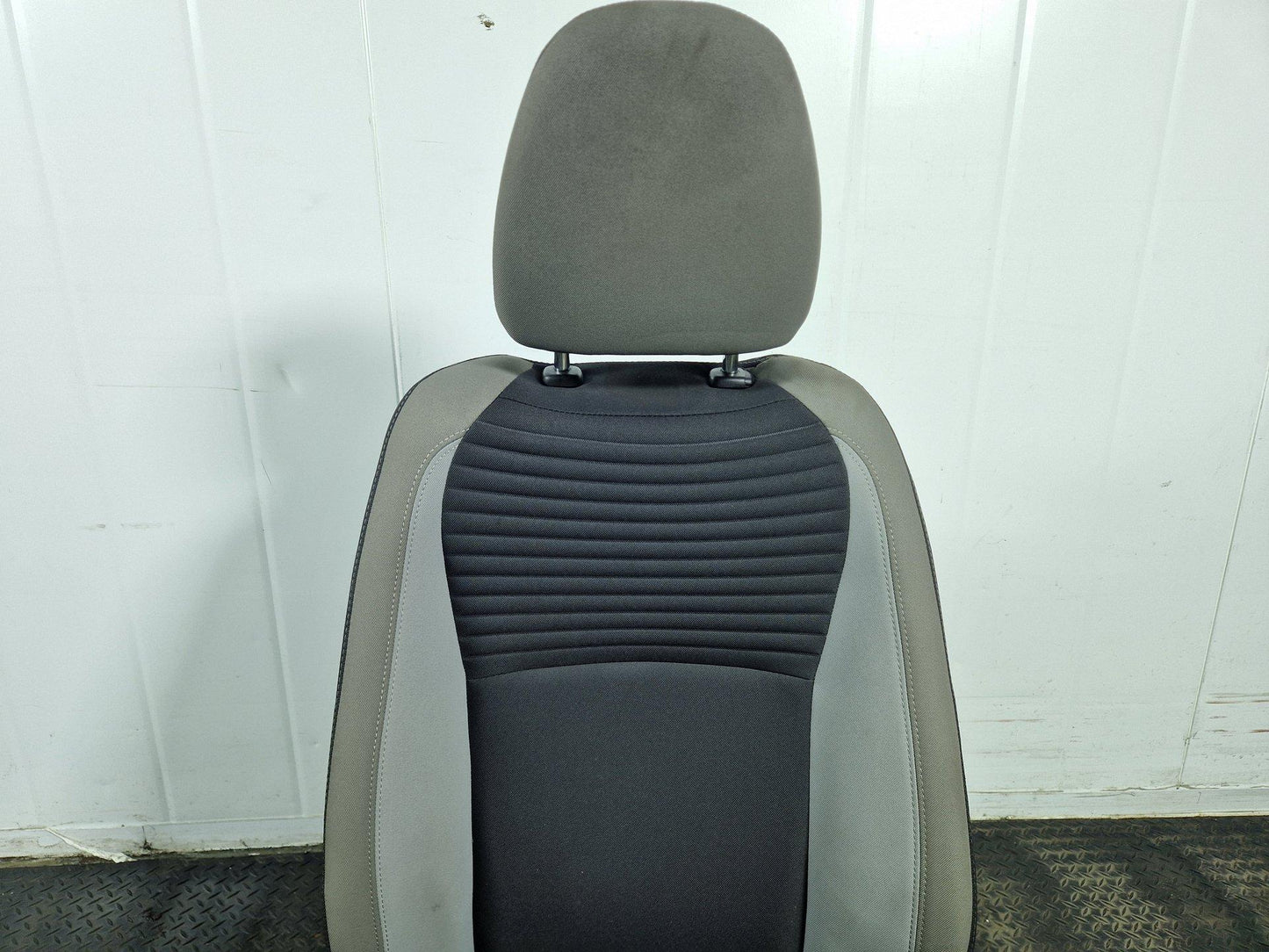 Toyota Yaris P130 Hatchback Genuine Front Left Passenger N/S Seat