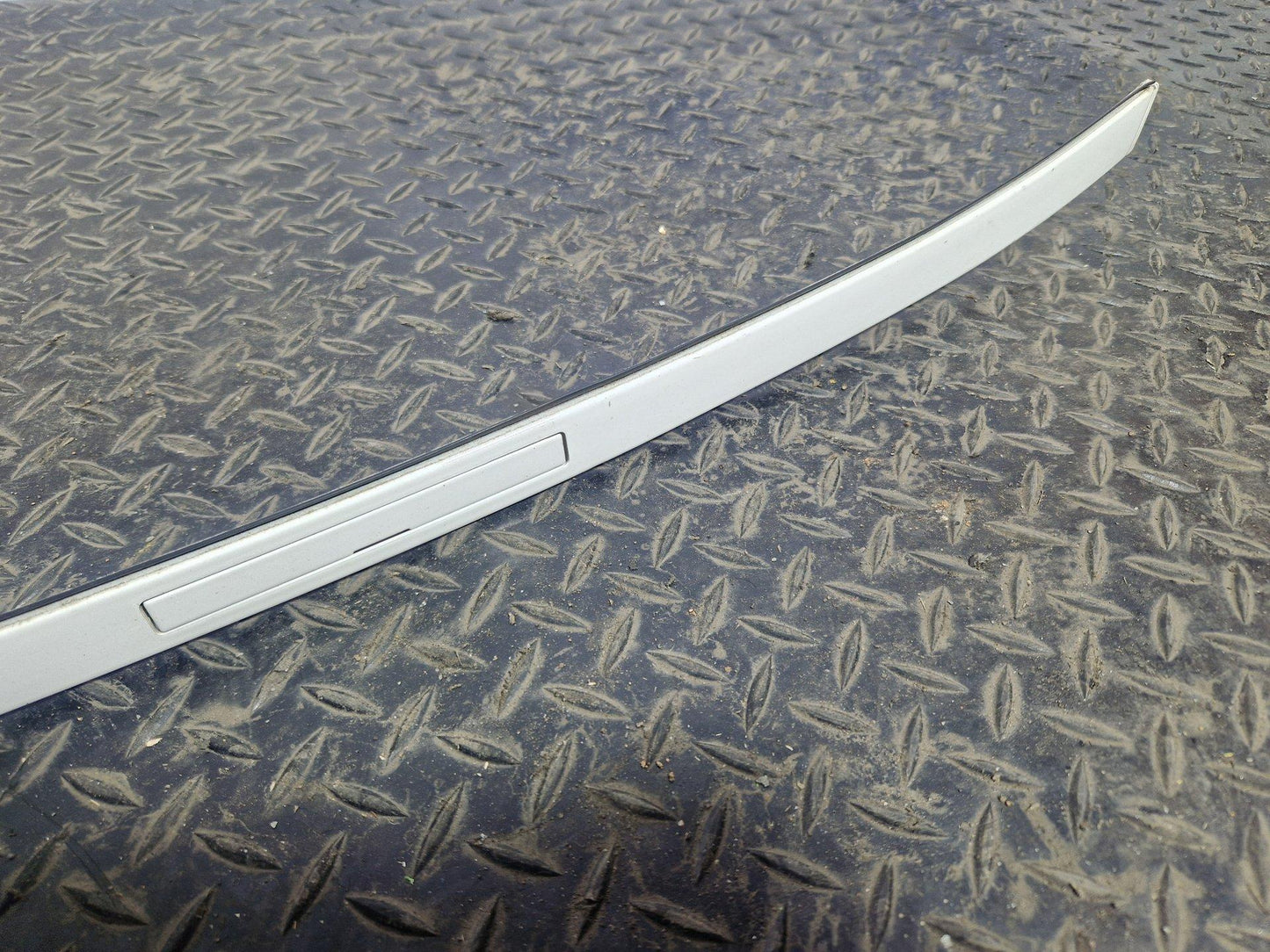 BMW 1 Series F20 F21 Front Left Side Upper Roof Rail Trim Genuine 7240685