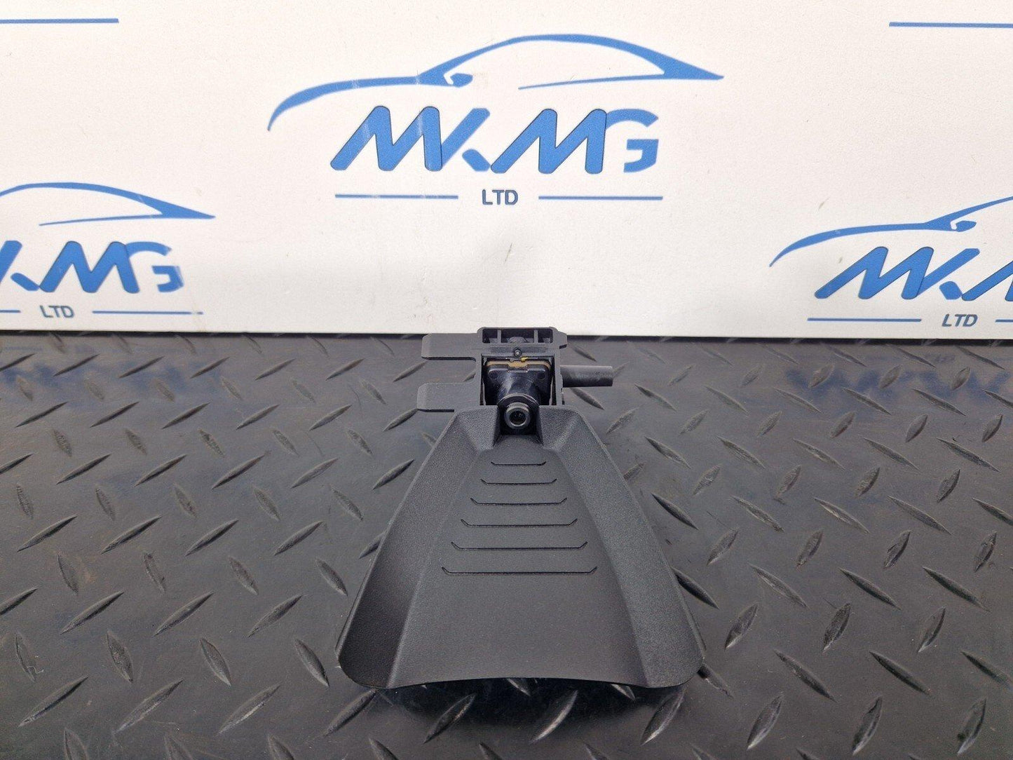 14-21 BMW 2 SERIES GRAN TOURER F45 F46 FRONT WINDSCREEN CAMERA 9384687