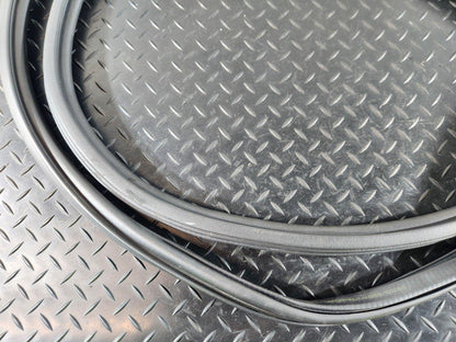 16-20 AUDI Q7 4M GENUINE REAR LEFT & RIGHT DOOR SEAL RUBBER STRIP 4M0833721C