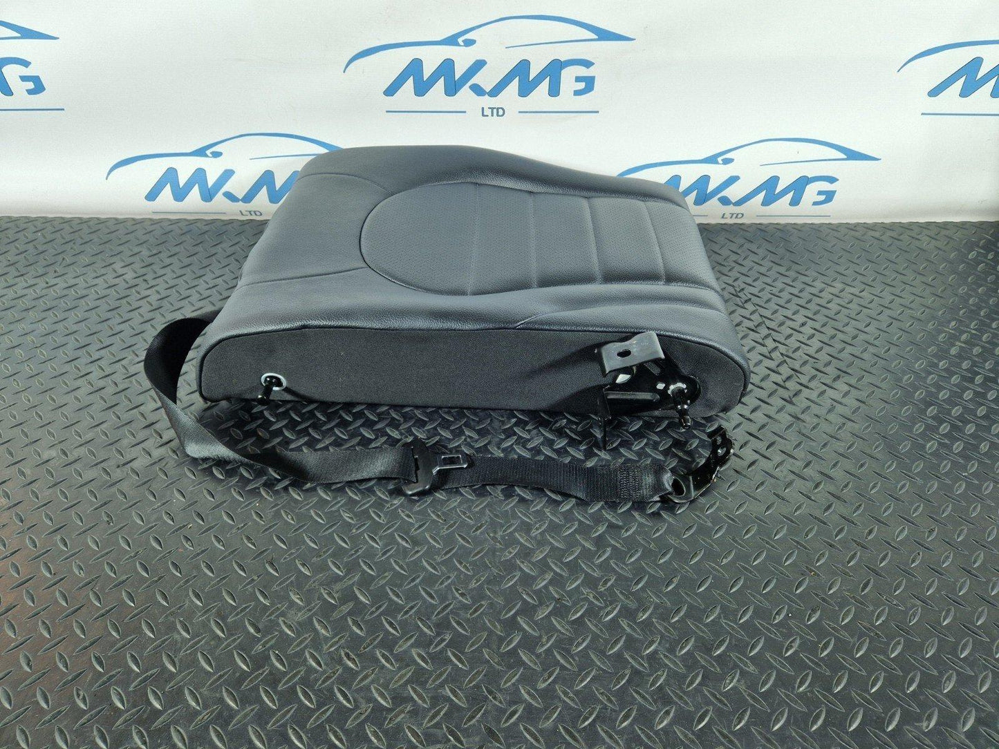 14-21 MERCEDES BENZ C300h W205 REAR LEFT N/S SEAT BLACK LEATHER BACKREST
