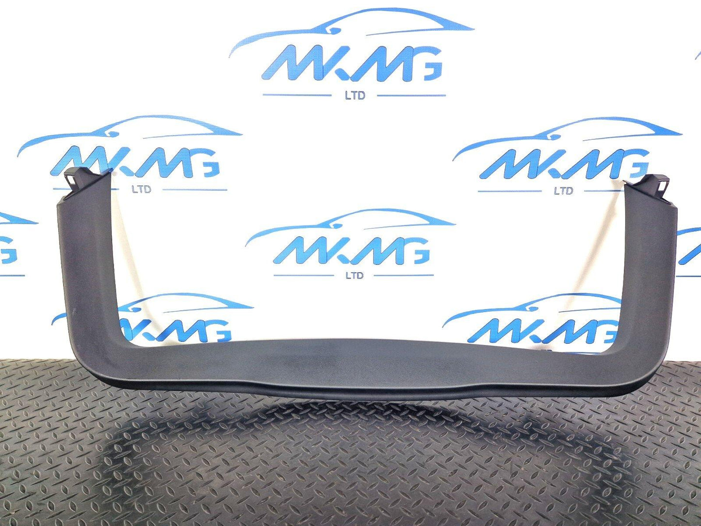 14-21 MERCEDES BENZ C300h W205 TAILGATE PANEL TRIM COVER A2057401500