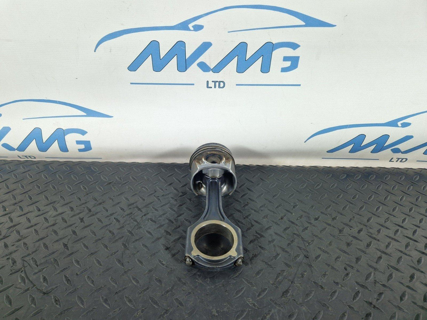12-18 MERCEDES A B CLA-W176 W246 C117 OEM 1.8/2.1 CDI OM651 PISTON & CON ROD (2)