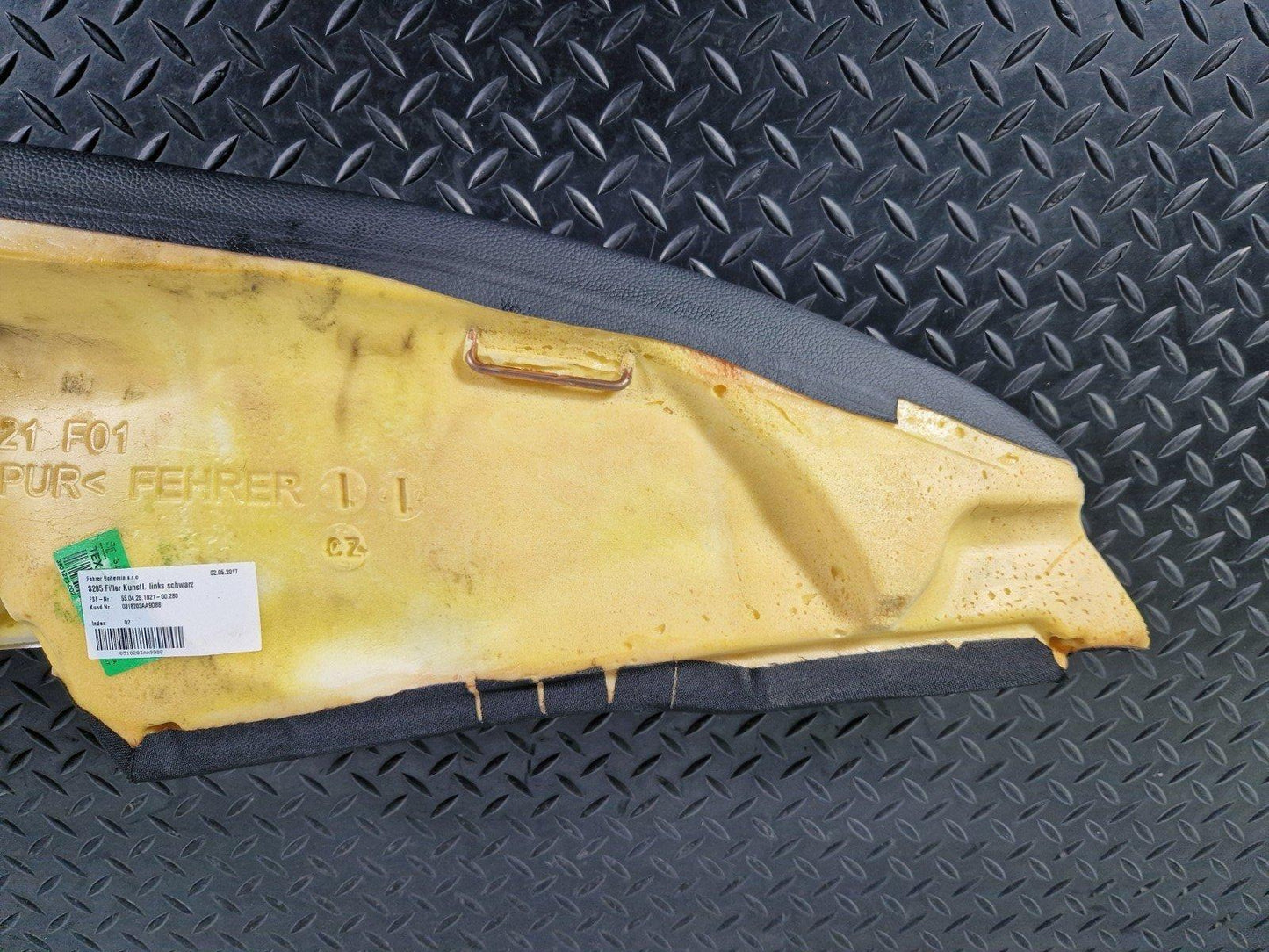 14-21 MERCEDES BENZ C300h W205 OEM REAR SEAT BOLSTER PANEL LEFT SIDE 5504251021