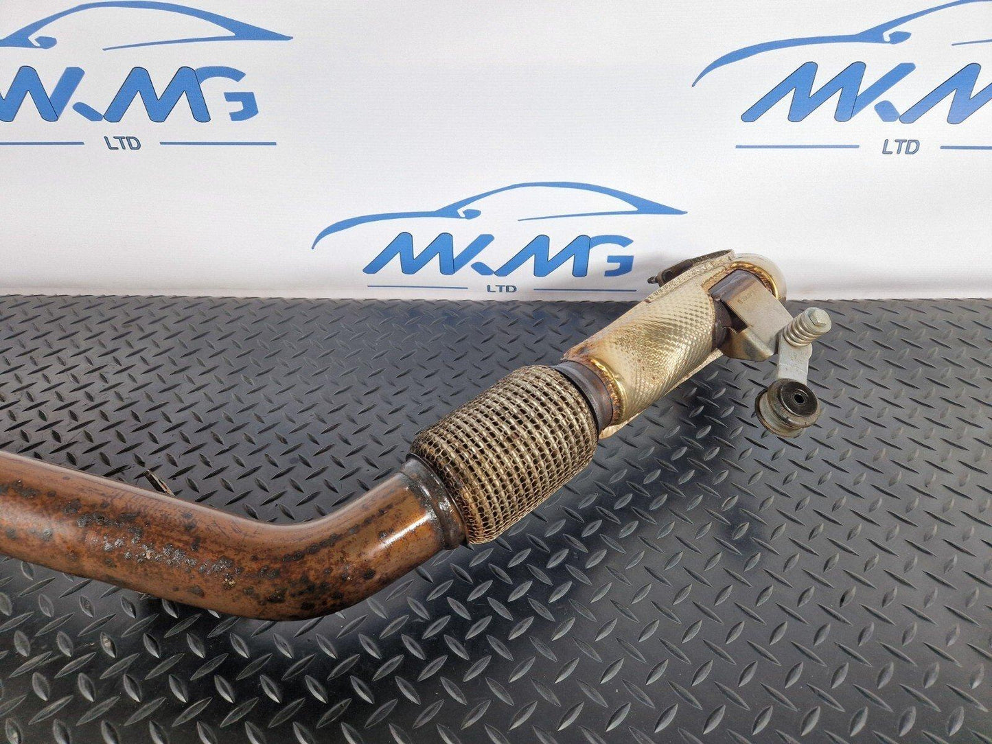 16-23 AUDI S5 3.0 TFSI V6 PETROL ENGINE EXHAUST PIPE SILENCER O/S 8W0253211C