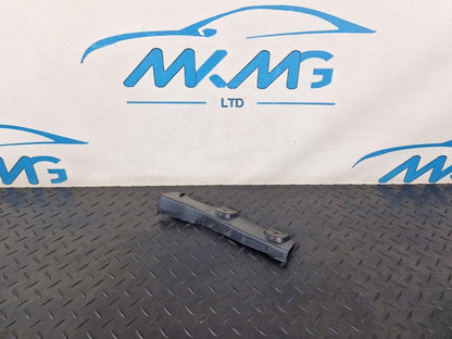 10-13 BMW E70 LCI X5 GENUINE OEM FRONT N/S LEFT SPLASH GUARD 7188839