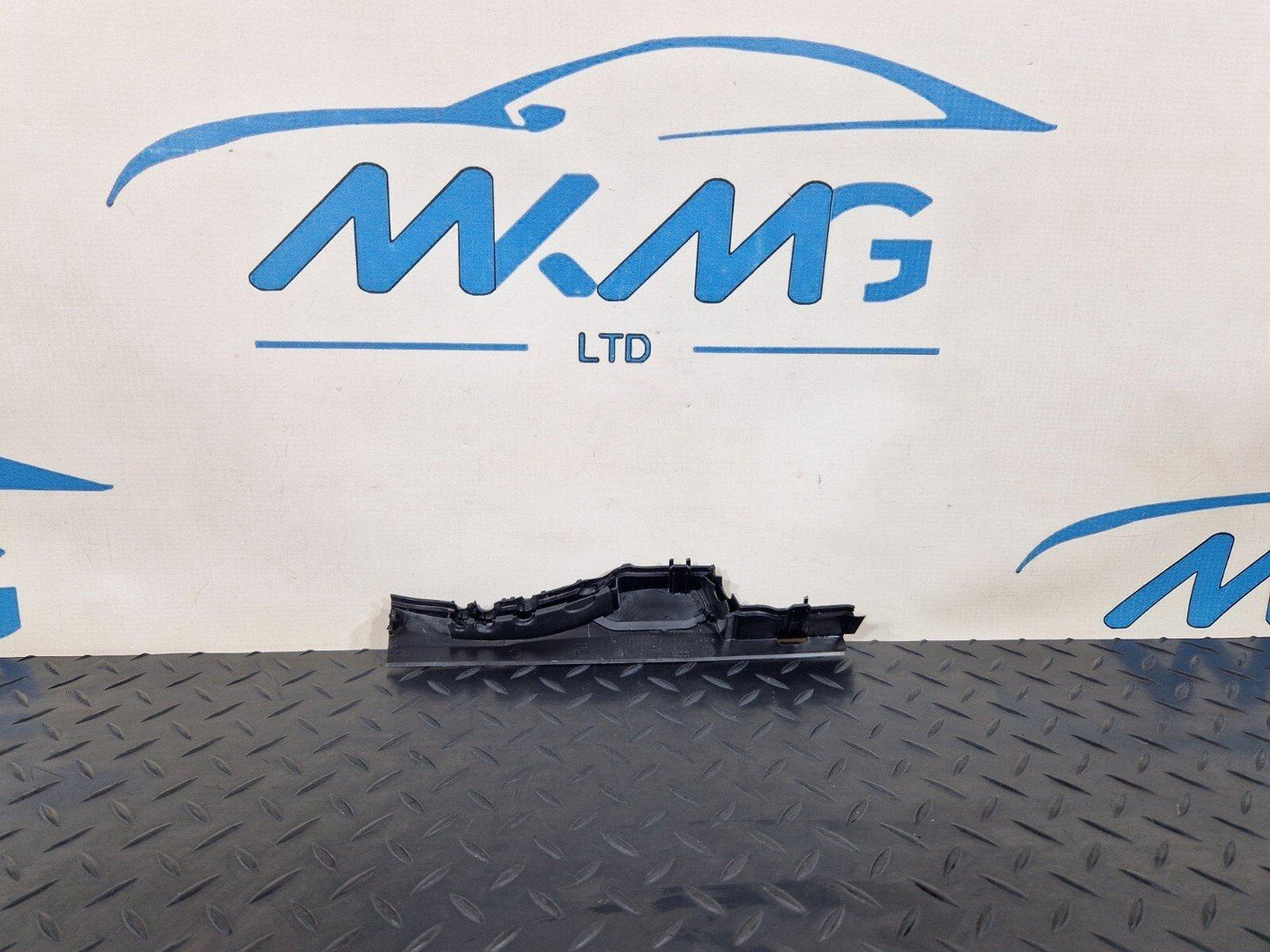 16-24 AUDI A5 F5 WIPER MOTOR COVER TRIM 8W0971871H