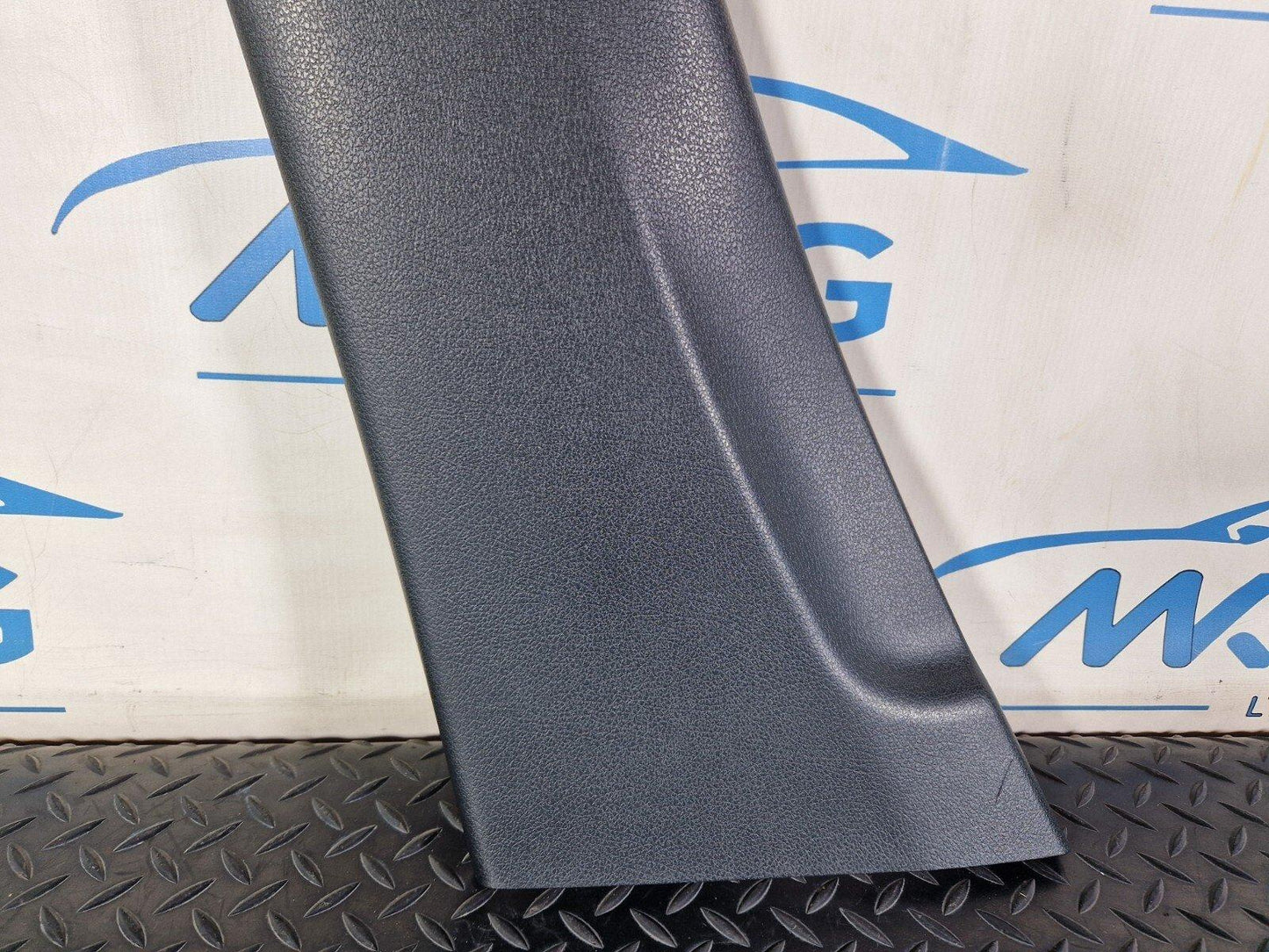 18-ON MERCEDES BENZ A CLASS W177 PASSENGER SIDE TOP B PILLAR TRIM A1776900200