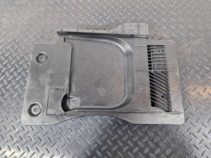 11-18 BMW 6 SERIES F06 REAR INTERIOR AIR DUCT 9242212