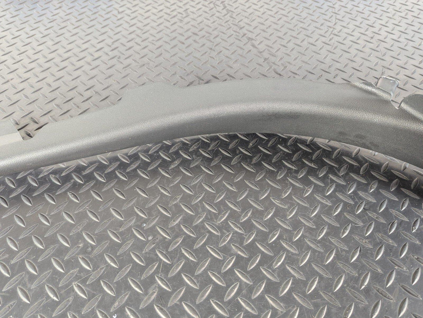 12-18 AUDI A6 C7 GENUINE RIGHT DRIVER SIDE C PILLAR INNER TRIM 4G0867768A