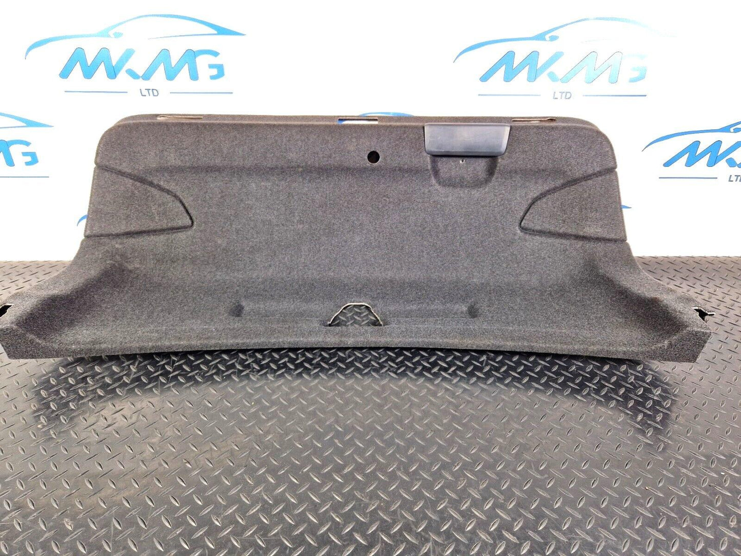 16-19 AUDI A4 B9 SALOON GENUINE BOOTLID TAILGATE TRIM PANEL 8W5867975