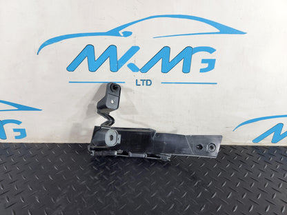 Land Rover Range Rover Evoque L551 Rear Right Bumper Bracket Mount K8D2-17A881-A