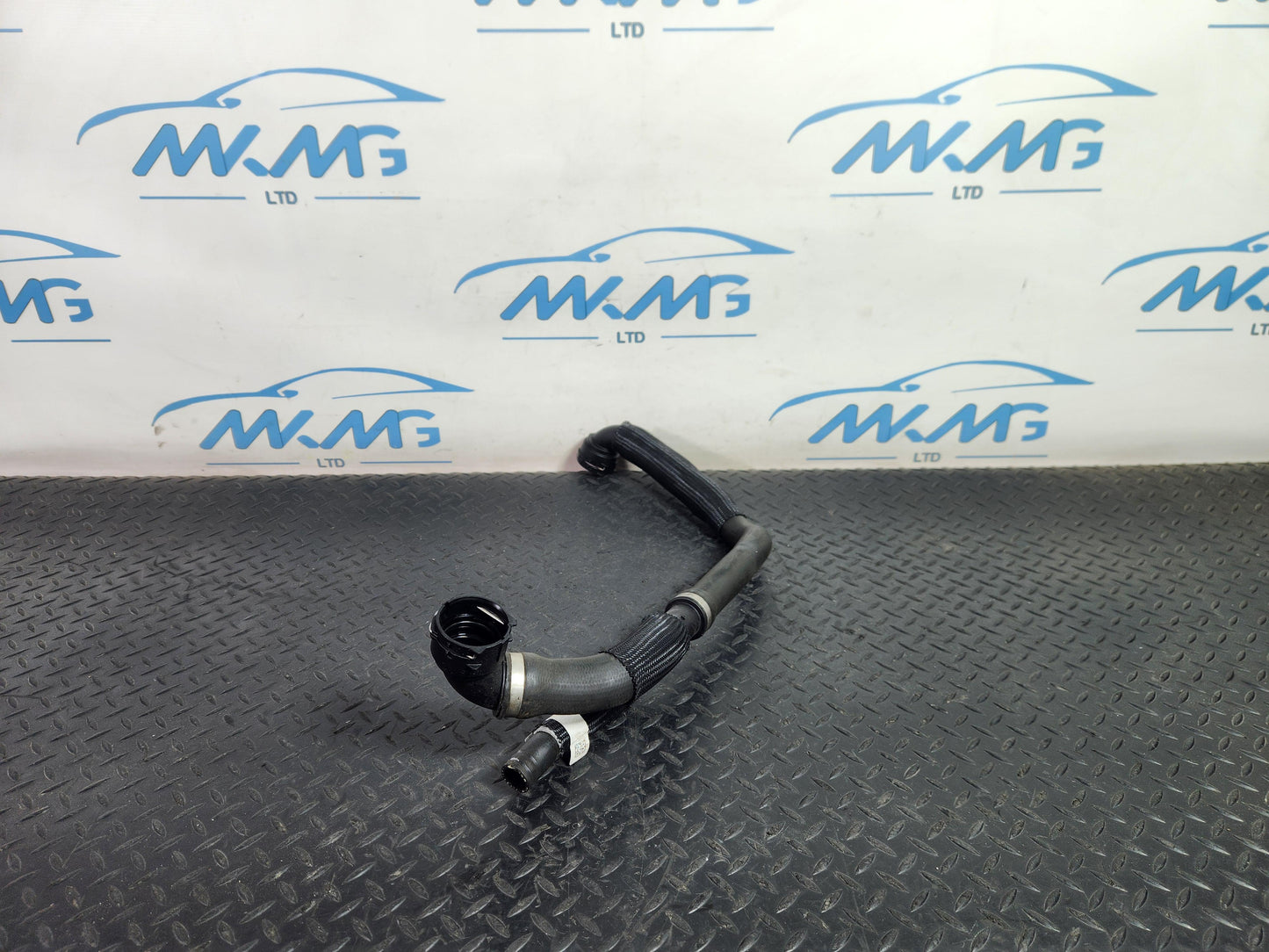 Land Rover Range Rover Evoque L551 SUV Water Coolant Pipe Hose M8D28260AB