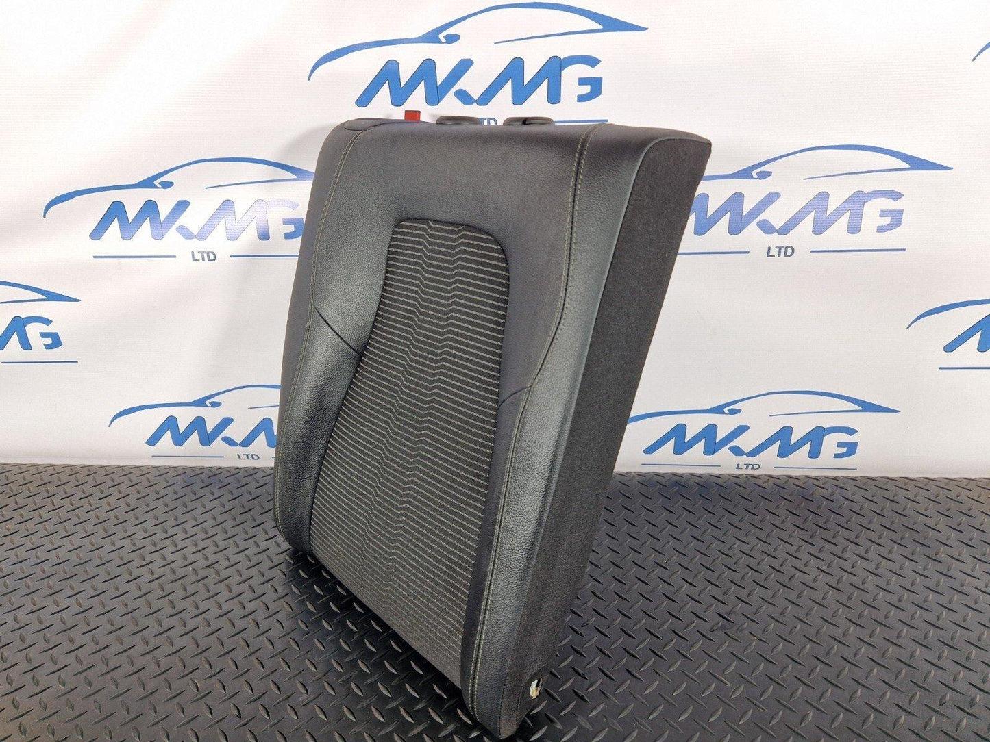 18-ON MERCEDES A CLASS W177REAR RIGHT DRIVER SIDE SEAT HALF LEATHER A1779200600