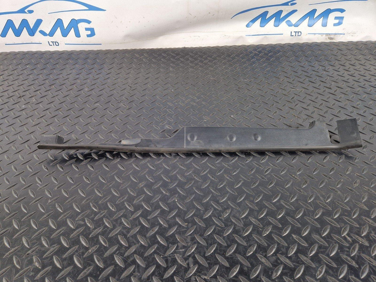 17-24 AUDI S5 F5 GENIUNE CONVERTIBLE RIGHT FENDER PROTECTION COVER 8W6820582E