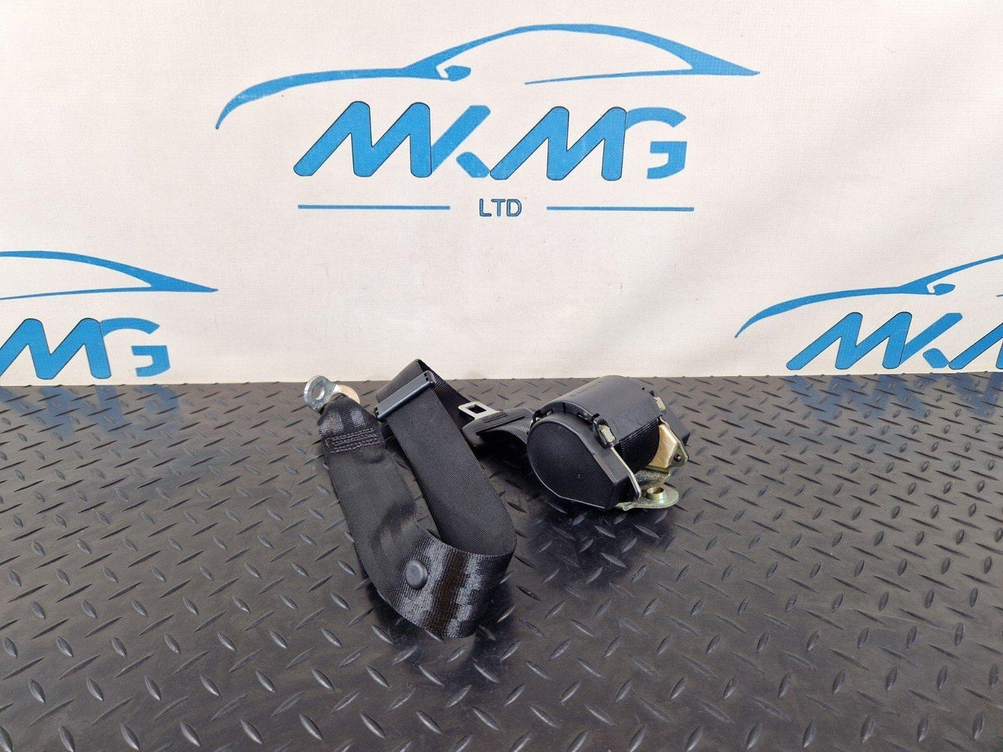 12-17 AUDI Q5 S-LINE GENUINE REAR SEATBELT FITS LEFT AND RIGHT 8R0857805K