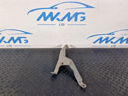 19-ON MERCEDES BENZ B CLASS W247 GENUINE OEM TURBINE MOUNT A6540960445