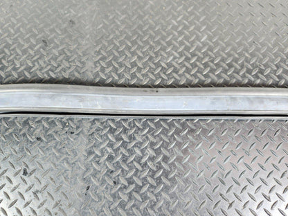 11-19 MERCEDES BENZ ML W166 GENUINE ENGINE COMPARTMENT RUBBER SEAL A1668870098