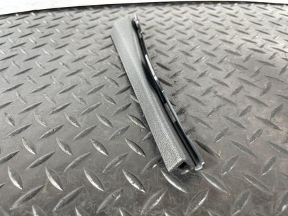 16-19 AUDI A4 B9 GENUINE RIGHT DRIVER SIDE A PILLAR BRACKET 8W0868204