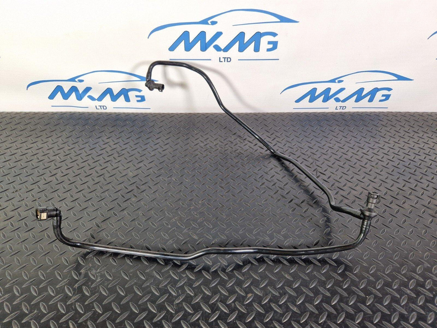 14-21 MERCEDES BENZ C300h W205 GENUINE VACUUM LINE A2054301429