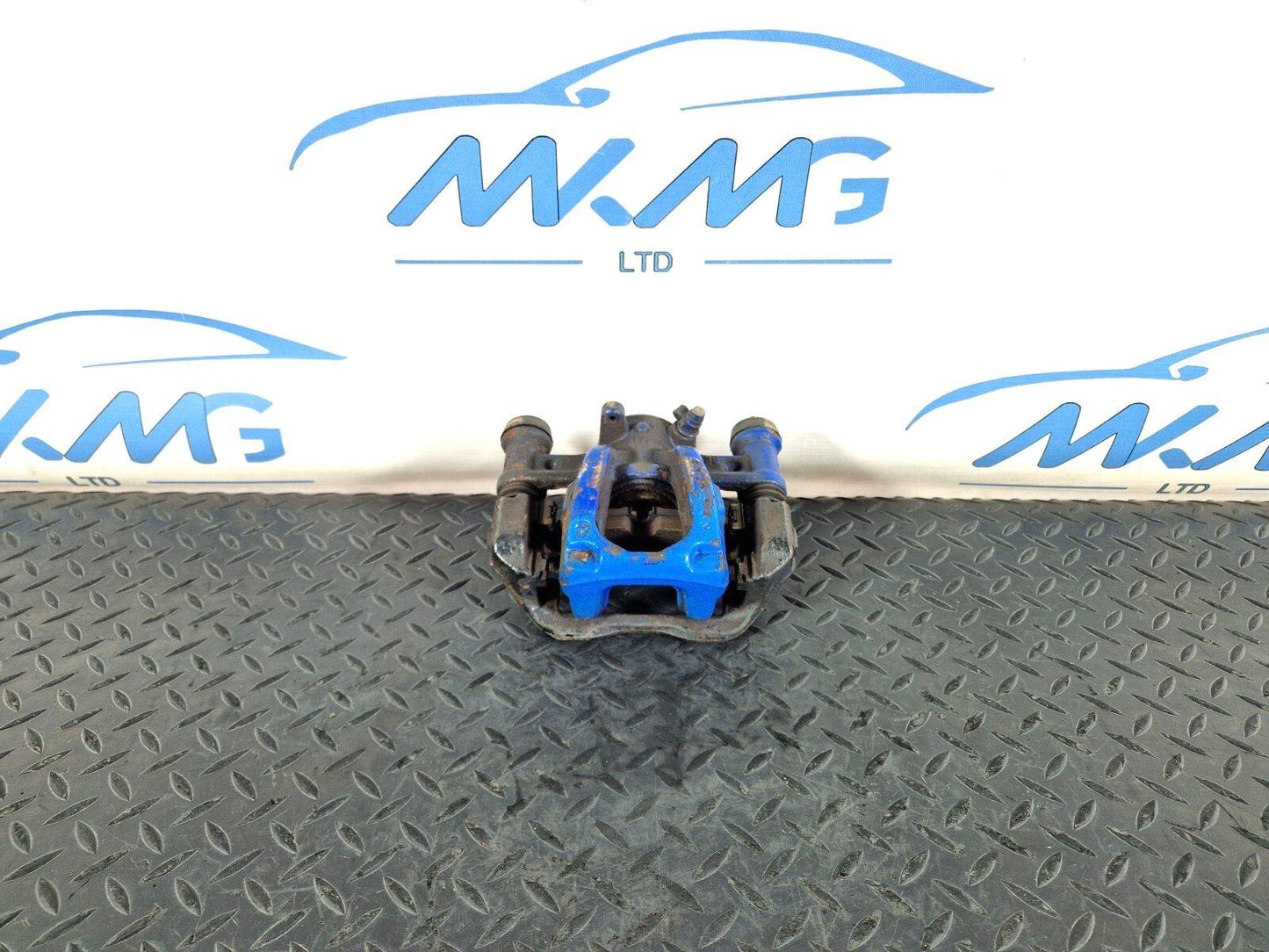14-23 MERCEDES BENZ VITO W447 GENUINE REAR DRIVERS RIGHT BRAKE CALIPER