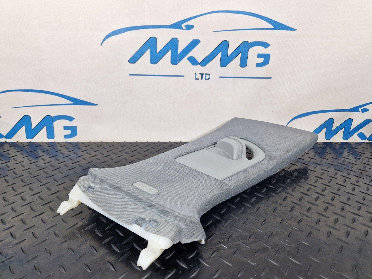 16-19 AUDI A4 B9 S-LINE GENUINE RIGHT O/S B-PILLAR TRIM COVER 8W0867244C