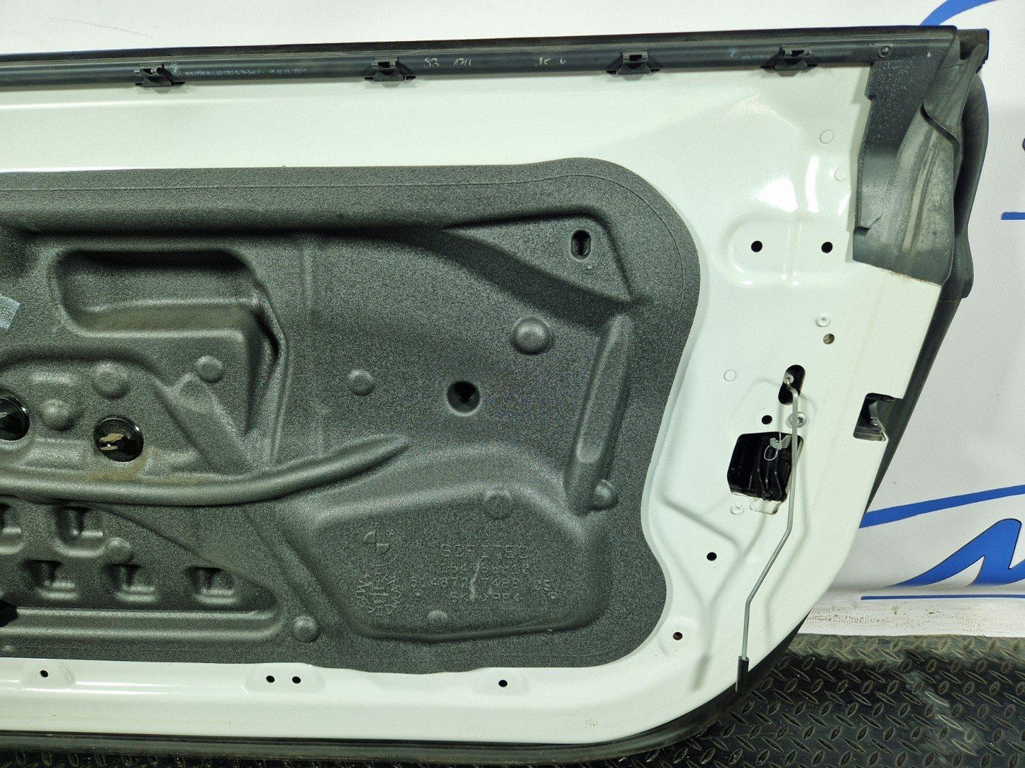 11-18 BMW 6 SERIES F13 COUPE RIGHT DRIVER O/S COMPLETE DOOR IN WHITE 300