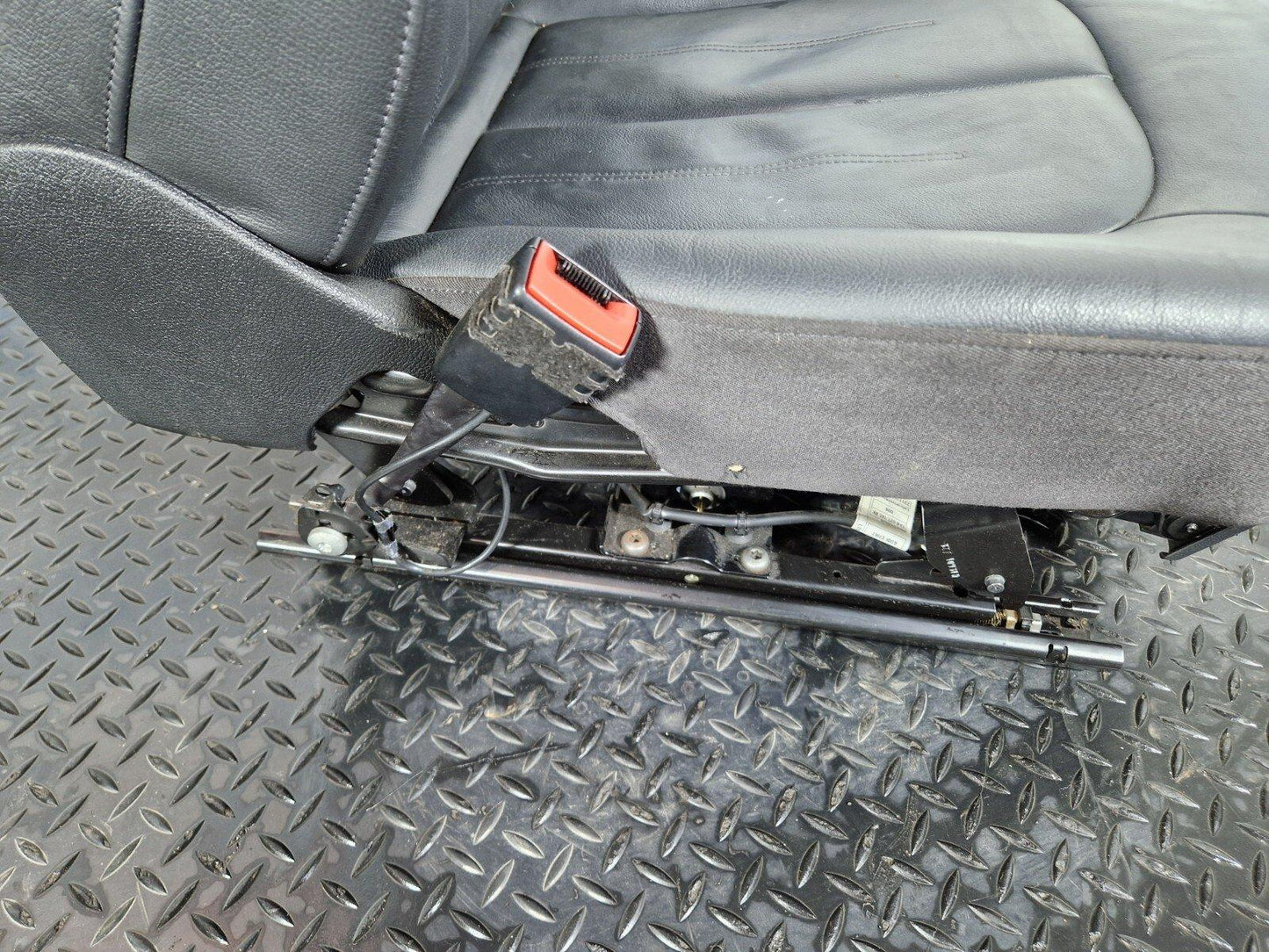 15-18 AUDI A7 4G FRONT LEFT N/S PASSENGER BLACK LEATHER ELECTRIC MEMORY SEAT