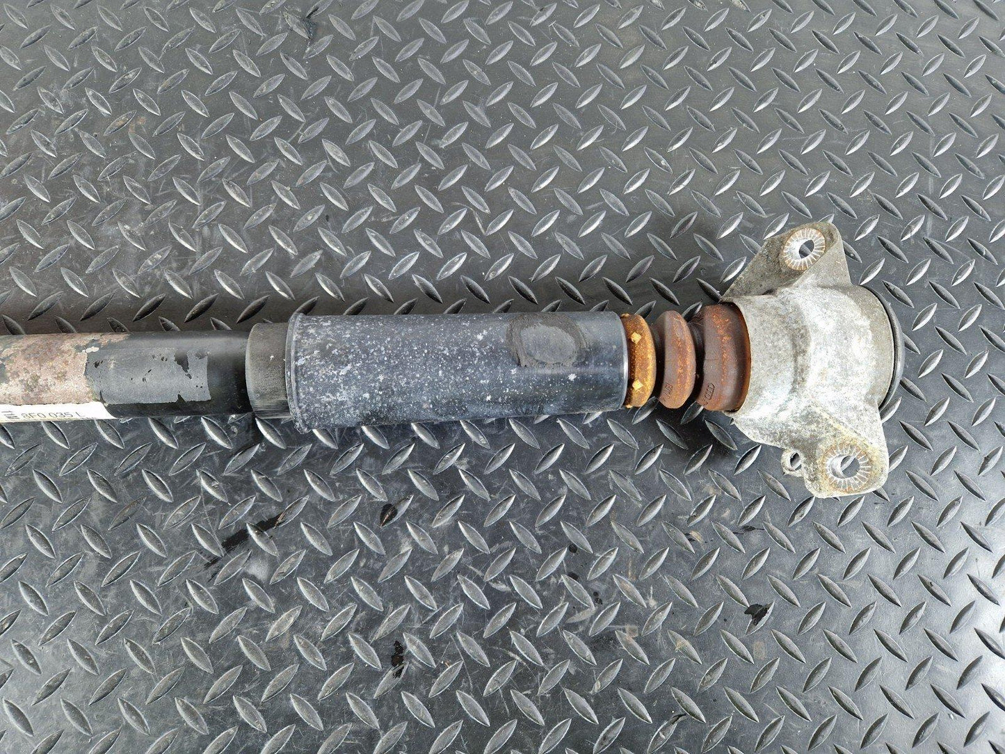 12-17 AUDI S5 CONVERTIBLE OEM REAR LEFT OR RIGHT SHOCK ABSORBER 8F0513035L