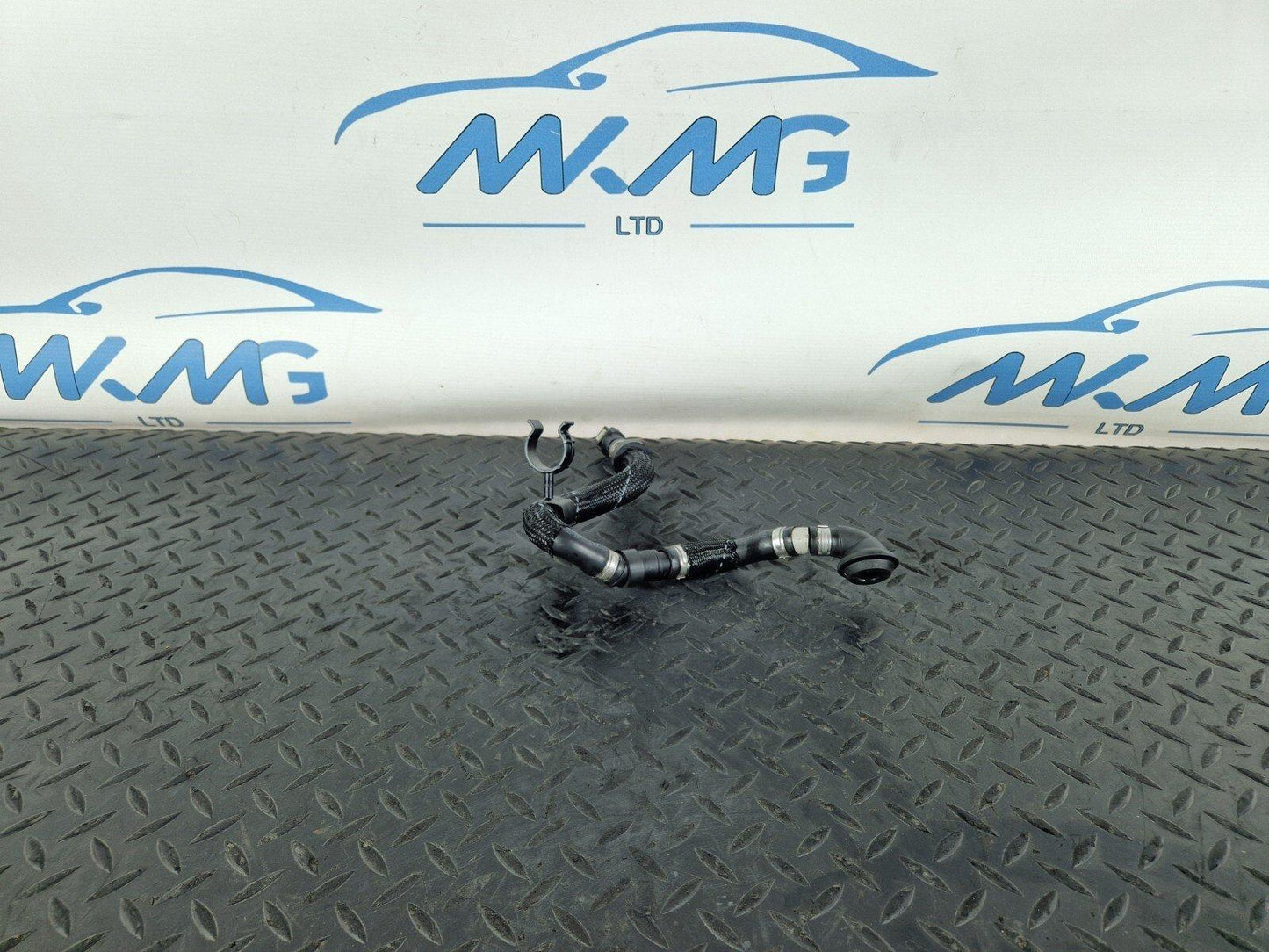 15-18 AUDI A7 4G 3.0 TDI GENUINE VACUUM PIPE 4G0611931BD